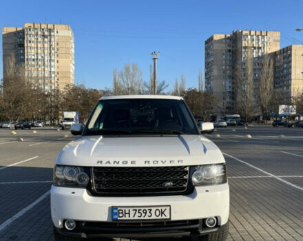 Білий Ленд Ровер Рендж Ровер, об'ємом двигуна 4.37 л та пробігом 219 тис. км за 22500 $, фото 2 на Automoto.ua