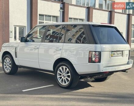 Белый Ленд Ровер Рендж Ровер, объемом двигателя 4.37 л и пробегом 177 тыс. км за 22500 $, фото 6 на Automoto.ua
