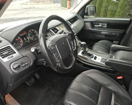 Белый Ленд Ровер Рендж Ровер, объемом двигателя 5 л и пробегом 252 тыс. км за 14300 $, фото 5 на Automoto.ua