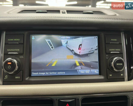 Білий Ленд Ровер Рендж Ровер, об'ємом двигуна 4.37 л та пробігом 126 тис. км за 29000 $, фото 55 на Automoto.ua