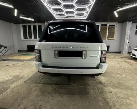 Белый Ленд Ровер Рендж Ровер, объемом двигателя 4.37 л и пробегом 231 тыс. км за 21000 $, фото 8 на Automoto.ua