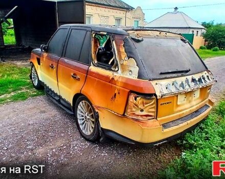 Белый Ленд Ровер Рендж Ровер, объемом двигателя 3 л и пробегом 212 тыс. км за 5500 $, фото 4 на Automoto.ua