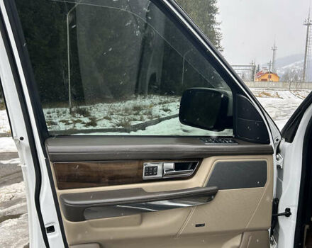 Белый Ленд Ровер Рендж Ровер, объемом двигателя 2.99 л и пробегом 270 тыс. км за 19500 $, фото 23 на Automoto.ua