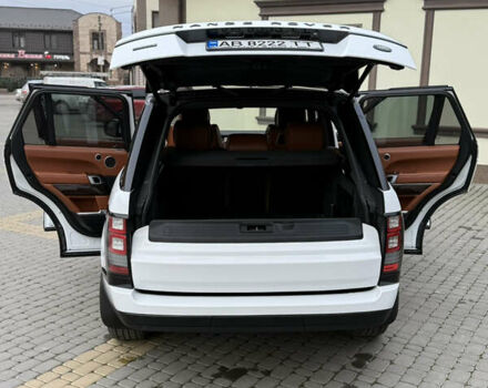 Білий Ленд Ровер Рендж Ровер, об'ємом двигуна 4.4 л та пробігом 130 тис. км за 38500 $, фото 42 на Automoto.ua