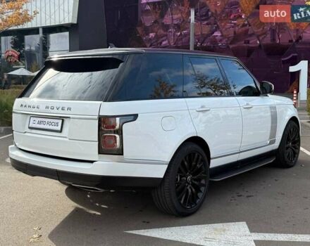 Білий Ленд Ровер Рендж Ровер, об'ємом двигуна 4.37 л та пробігом 180 тис. км за 29990 $, фото 5 на Automoto.ua