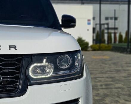Белый Ленд Ровер Рендж Ровер, объемом двигателя 5 л и пробегом 198 тыс. км за 28500 $, фото 11 на Automoto.ua