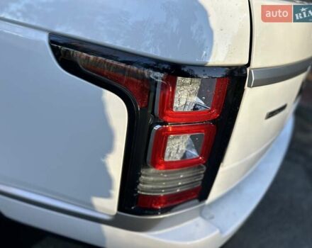 Белый Ленд Ровер Рендж Ровер, объемом двигателя 4.37 л и пробегом 267 тыс. км за 33900 $, фото 13 на Automoto.ua