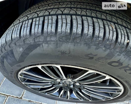 Білий Ленд Ровер Рендж Ровер, об'ємом двигуна 4.4 л та пробігом 180 тис. км за 50000 $, фото 35 на Automoto.ua