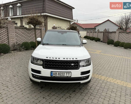 Білий Ленд Ровер Рендж Ровер, об'ємом двигуна 4.4 л та пробігом 130 тис. км за 38500 $, фото 12 на Automoto.ua