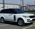Белый Ленд Ровер Рендж Ровер, объемом двигателя 5 л и пробегом 198 тыс. км за 28500 $, фото 8 на Automoto.ua