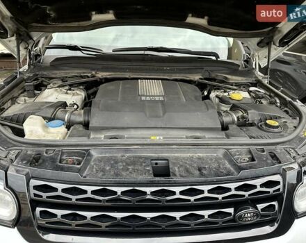 Белый Ленд Ровер Рендж Ровер, объемом двигателя 5 л и пробегом 121 тыс. км за 34500 $, фото 49 на Automoto.ua