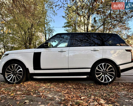 Білий Ленд Ровер Рендж Ровер, об'ємом двигуна 3 л та пробігом 212 тис. км за 28000 $, фото 2 на Automoto.ua