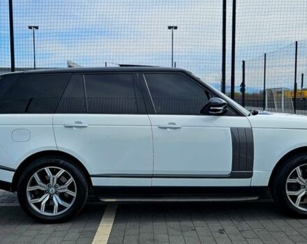 Белый Ленд Ровер Рендж Ровер, объемом двигателя 5 л и пробегом 198 тыс. км за 28500 $, фото 13 на Automoto.ua