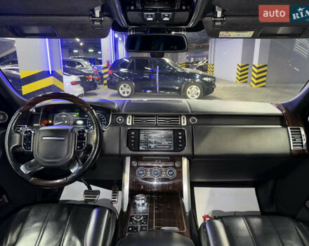 Белый Ленд Ровер Рендж Ровер, объемом двигателя 4.37 л и пробегом 240 тыс. км за 31000 $, фото 25 на Automoto.ua