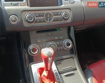 Білий Ленд Ровер Рендж Ровер, об'ємом двигуна 2.99 л та пробігом 180 тис. км за 25000 $, фото 24 на Automoto.ua