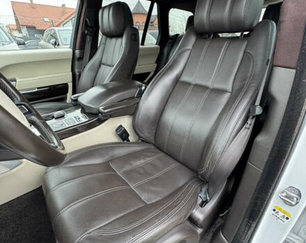 Белый Ленд Ровер Рендж Ровер, объемом двигателя 2.99 л и пробегом 148 тыс. км за 34000 $, фото 18 на Automoto.ua