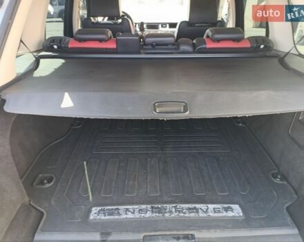 Білий Ленд Ровер Рендж Ровер, об'ємом двигуна 2.99 л та пробігом 180 тис. км за 25000 $, фото 9 на Automoto.ua