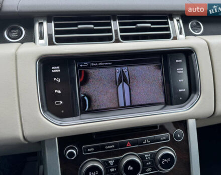 Белый Ленд Ровер Рендж Ровер, объемом двигателя 2.99 л и пробегом 148 тыс. км за 34000 $, фото 55 на Automoto.ua