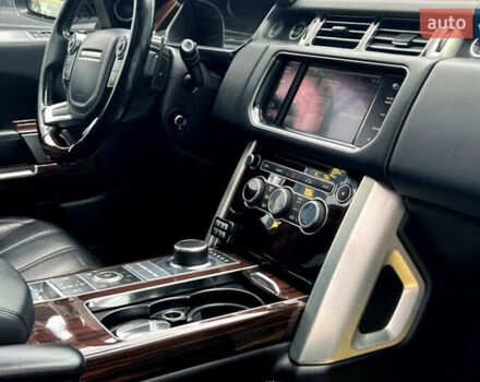 Белый Ленд Ровер Рендж Ровер, объемом двигателя 3 л и пробегом 211 тыс. км за 29200 $, фото 33 на Automoto.ua