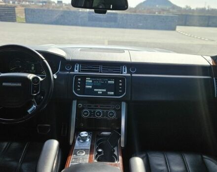 Белый Ленд Ровер Рендж Ровер, объемом двигателя 5 л и пробегом 198 тыс. км за 28500 $, фото 89 на Automoto.ua