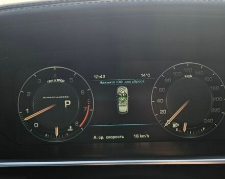 Белый Ленд Ровер Рендж Ровер, объемом двигателя 5 л и пробегом 198 тыс. км за 28500 $, фото 100 на Automoto.ua