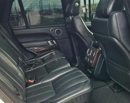 Белый Ленд Ровер Рендж Ровер, объемом двигателя 5 л и пробегом 198 тыс. км за 28500 $, фото 71 на Automoto.ua