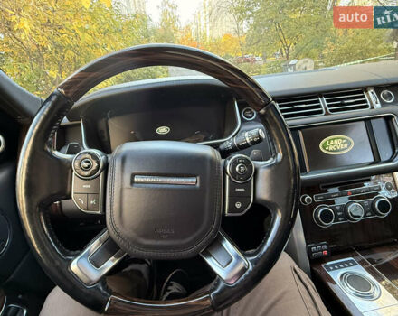 Білий Ленд Ровер Рендж Ровер, об'ємом двигуна 3 л та пробігом 212 тис. км за 28000 $, фото 20 на Automoto.ua