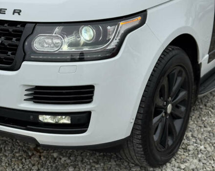 Белый Ленд Ровер Рендж Ровер, объемом двигателя 2.99 л и пробегом 148 тыс. км за 34000 $, фото 48 на Automoto.ua