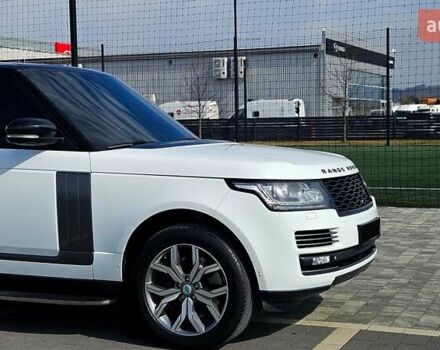 Белый Ленд Ровер Рендж Ровер, объемом двигателя 5 л и пробегом 198 тыс. км за 28500 $, фото 9 на Automoto.ua