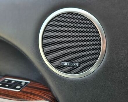 Белый Ленд Ровер Рендж Ровер, объемом двигателя 5 л и пробегом 198 тыс. км за 28500 $, фото 52 на Automoto.ua