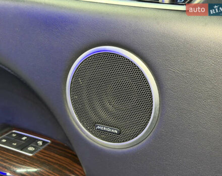 Белый Ленд Ровер Рендж Ровер, объемом двигателя 4.37 л и пробегом 240 тыс. км за 31000 $, фото 37 на Automoto.ua