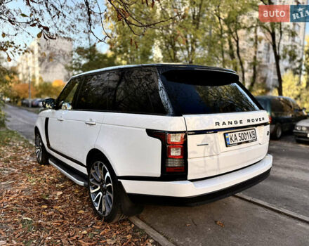 Білий Ленд Ровер Рендж Ровер, об'ємом двигуна 3 л та пробігом 212 тис. км за 28000 $, фото 4 на Automoto.ua