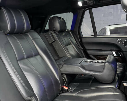 Белый Ленд Ровер Рендж Ровер, объемом двигателя 4.37 л и пробегом 240 тыс. км за 31000 $, фото 47 на Automoto.ua