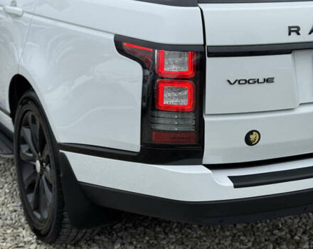 Белый Ленд Ровер Рендж Ровер, объемом двигателя 2.99 л и пробегом 148 тыс. км за 34000 $, фото 56 на Automoto.ua