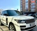 Білий Ленд Ровер Рендж Ровер, об'ємом двигуна 5 л та пробігом 190 тис. км за 29000 $, фото 3 на Automoto.ua