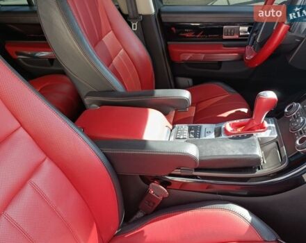 Білий Ленд Ровер Рендж Ровер, об'ємом двигуна 2.99 л та пробігом 180 тис. км за 25000 $, фото 12 на Automoto.ua