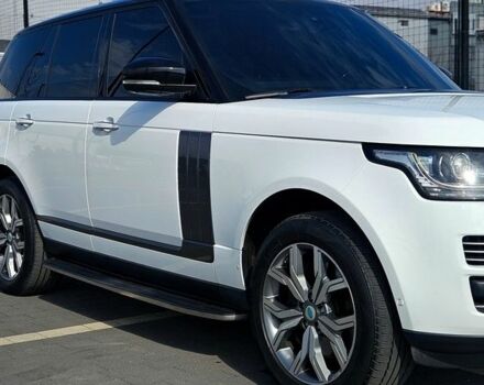 Белый Ленд Ровер Рендж Ровер, объемом двигателя 5 л и пробегом 198 тыс. км за 28500 $, фото 30 на Automoto.ua