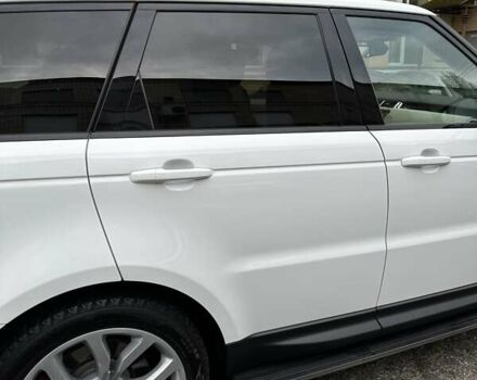 Белый Ленд Ровер Рендж Ровер, объемом двигателя 5 л и пробегом 121 тыс. км за 34500 $, фото 10 на Automoto.ua