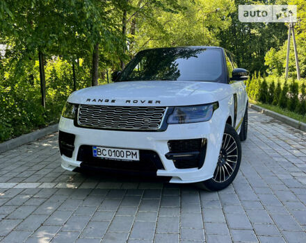 Білий Ленд Ровер Рендж Ровер, об'ємом двигуна 4.4 л та пробігом 180 тис. км за 50000 $, фото 11 на Automoto.ua
