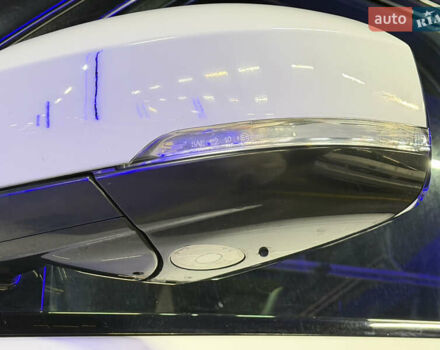 Белый Ленд Ровер Рендж Ровер, объемом двигателя 4.37 л и пробегом 240 тыс. км за 31000 $, фото 24 на Automoto.ua