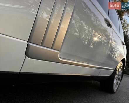 Белый Ленд Ровер Рендж Ровер, объемом двигателя 4.37 л и пробегом 267 тыс. км за 33900 $, фото 67 на Automoto.ua