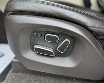 Белый Ленд Ровер Рендж Ровер, объемом двигателя 2.99 л и пробегом 148 тыс. км за 34000 $, фото 22 на Automoto.ua