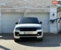 Білий Ленд Ровер Рендж Ровер, об'ємом двигуна 5 л та пробігом 254 тис. км за 31000 $, фото 12 на Automoto.ua