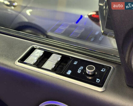 Белый Ленд Ровер Рендж Ровер, объемом двигателя 4.37 л и пробегом 240 тыс. км за 31000 $, фото 36 на Automoto.ua