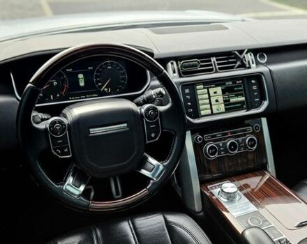 Белый Ленд Ровер Рендж Ровер, объемом двигателя 5 л и пробегом 198 тыс. км за 28500 $, фото 56 на Automoto.ua