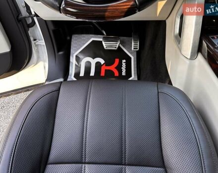 Белый Ленд Ровер Рендж Ровер, объемом двигателя 4.37 л и пробегом 267 тыс. км за 33900 $, фото 62 на Automoto.ua