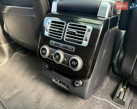 Білий Ленд Ровер Рендж Ровер, об'ємом двигуна 4.37 л та пробігом 180 тис. км за 29990 $, фото 11 на Automoto.ua