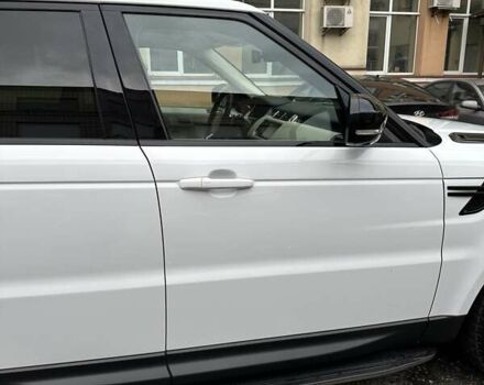 Белый Ленд Ровер Рендж Ровер, объемом двигателя 5 л и пробегом 121 тыс. км за 34500 $, фото 11 на Automoto.ua