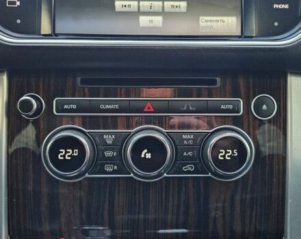 Белый Ленд Ровер Рендж Ровер, объемом двигателя 5 л и пробегом 198 тыс. км за 28500 $, фото 105 на Automoto.ua