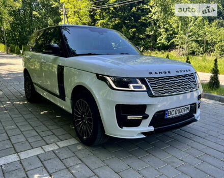Білий Ленд Ровер Рендж Ровер, об'ємом двигуна 4.4 л та пробігом 180 тис. км за 50000 $, фото 20 на Automoto.ua